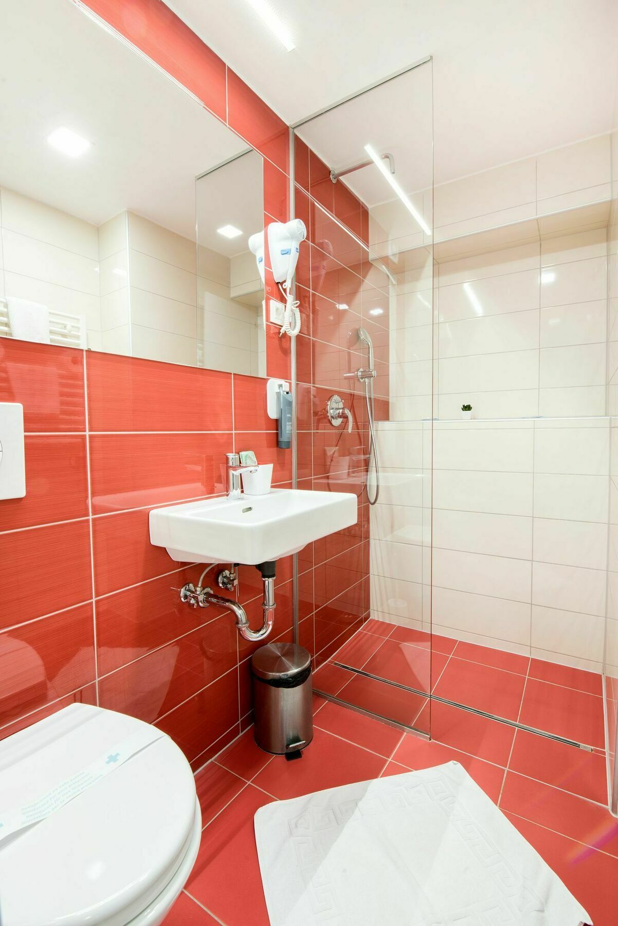זאגרב Tia Apartments And Rooms מראה חיצוני תמונה